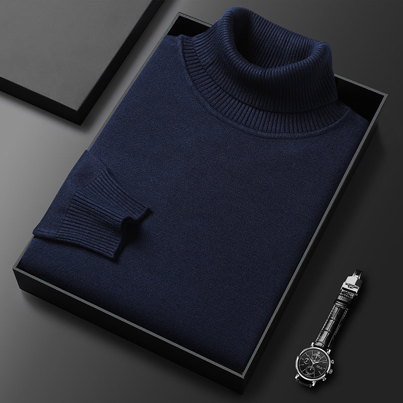 Demure™ Slim-Fit Rollkragenpullover