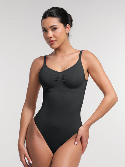 Nahtloser, figurformender Shapewear-Body mit Tanga-Schnitt