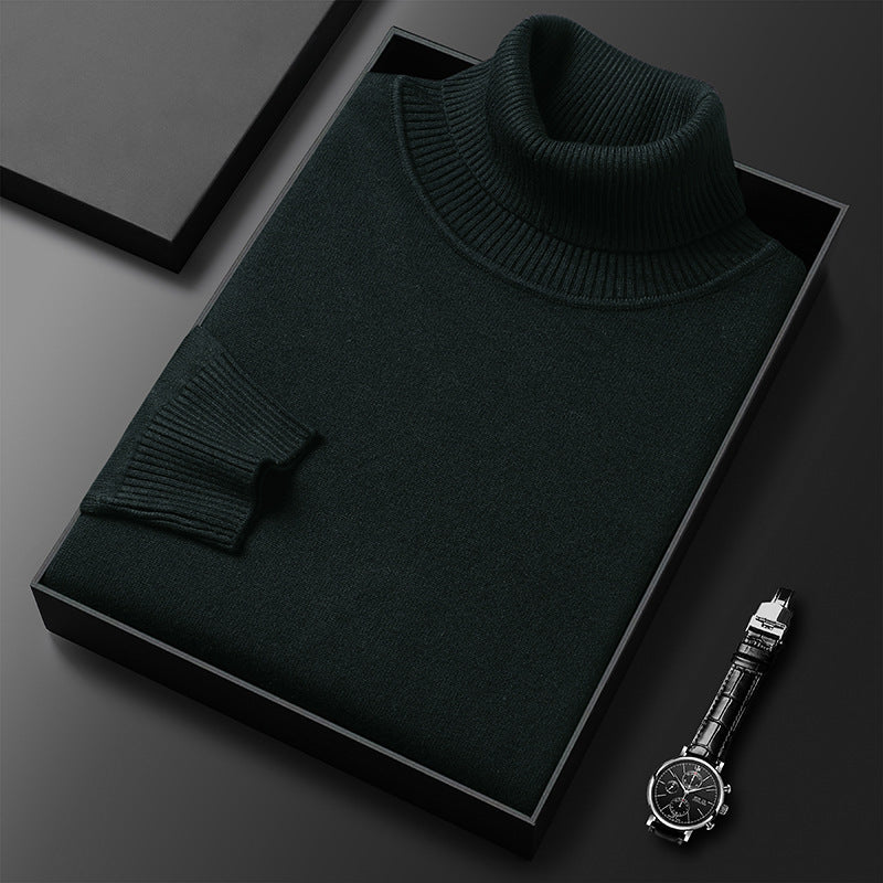 Demure™ Slim-Fit Rollkragenpullover
