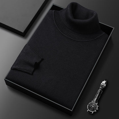 Demure™ Slim-Fit Rollkragenpullover