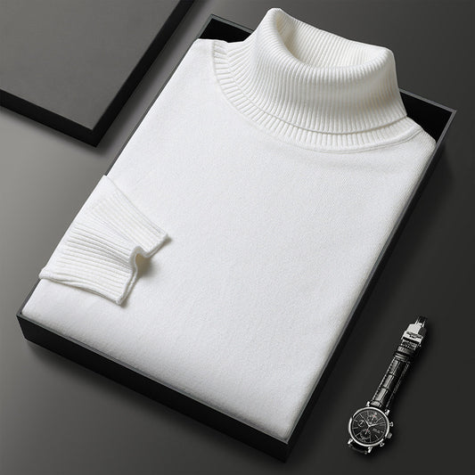 Demure™ Slim-Fit Rollkragenpullover