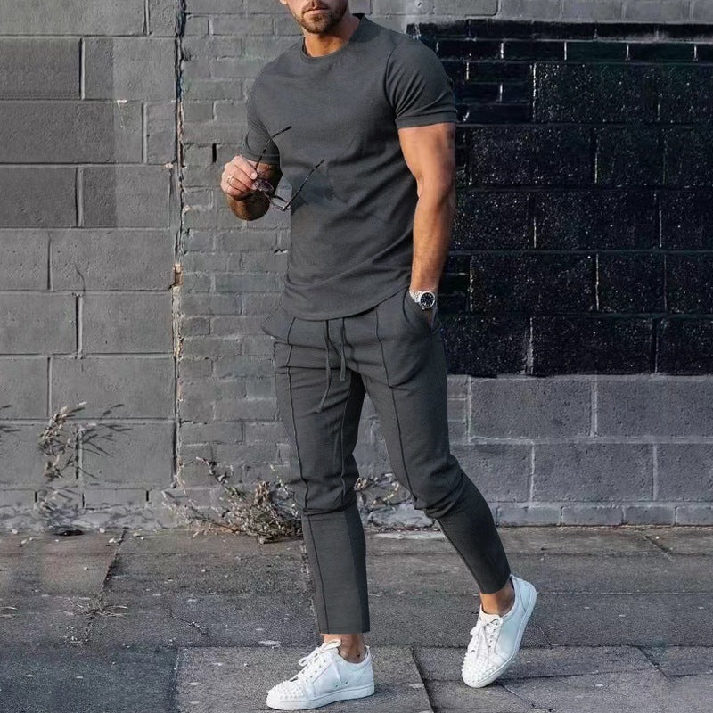Jonas™ - Minimalistisches Outfit für Herren